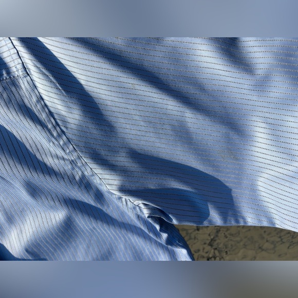 Calvin Klein Men’s Large Dress Shirt - Picture 6 of 7